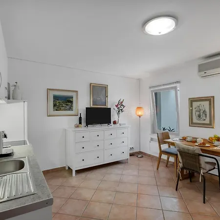 Apartment Kuca Bunoza *
