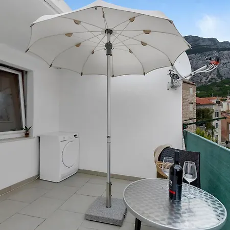 Kuca Bunoza * Makarska