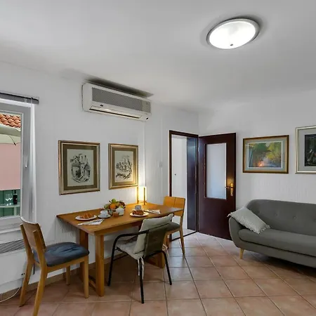 Kuca Bunoza Lejlighed Makarska